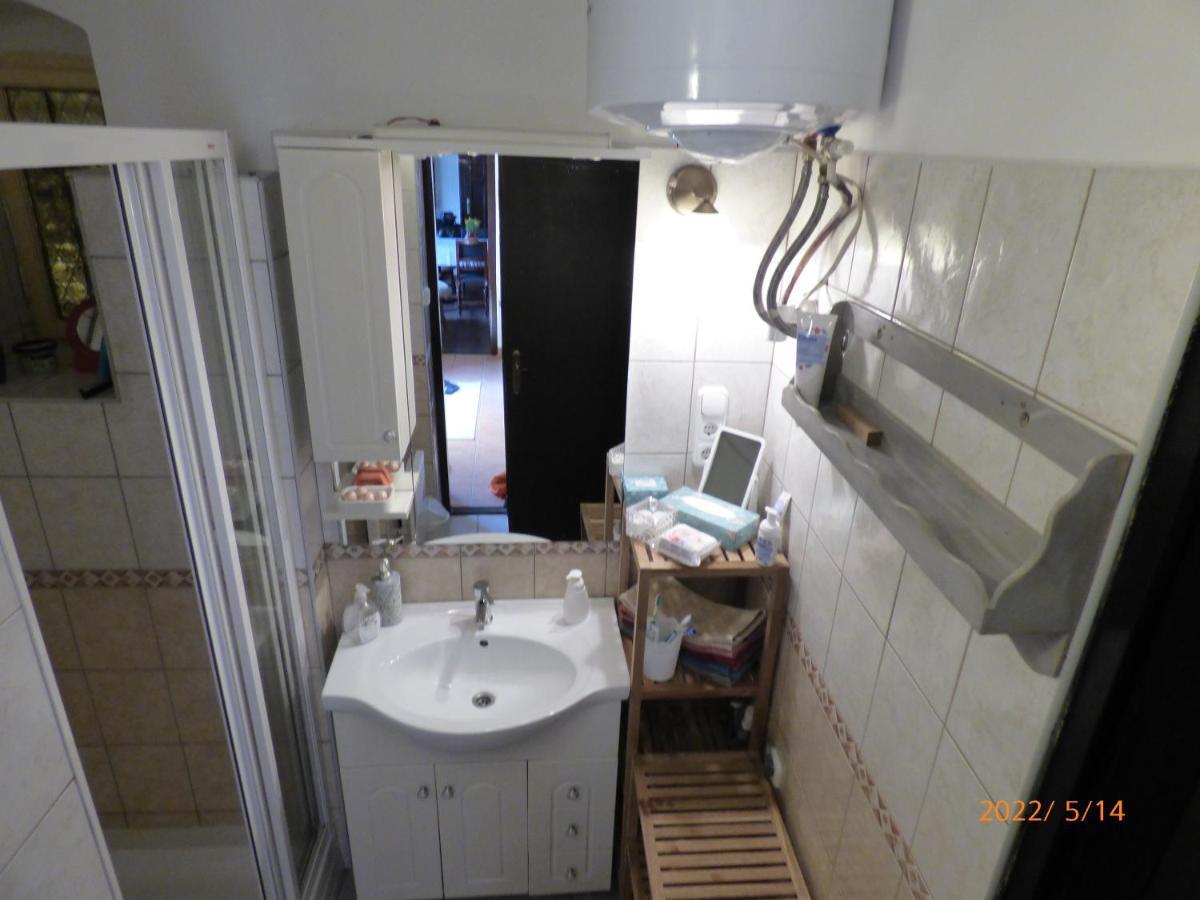 Badacsonyi Preshaz Villa Badacsonytomaj Exteriör bild